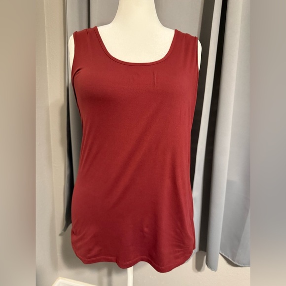 Rue+ Tops - Rue+ Plus Size 2X Red Sleeveless Tank Top